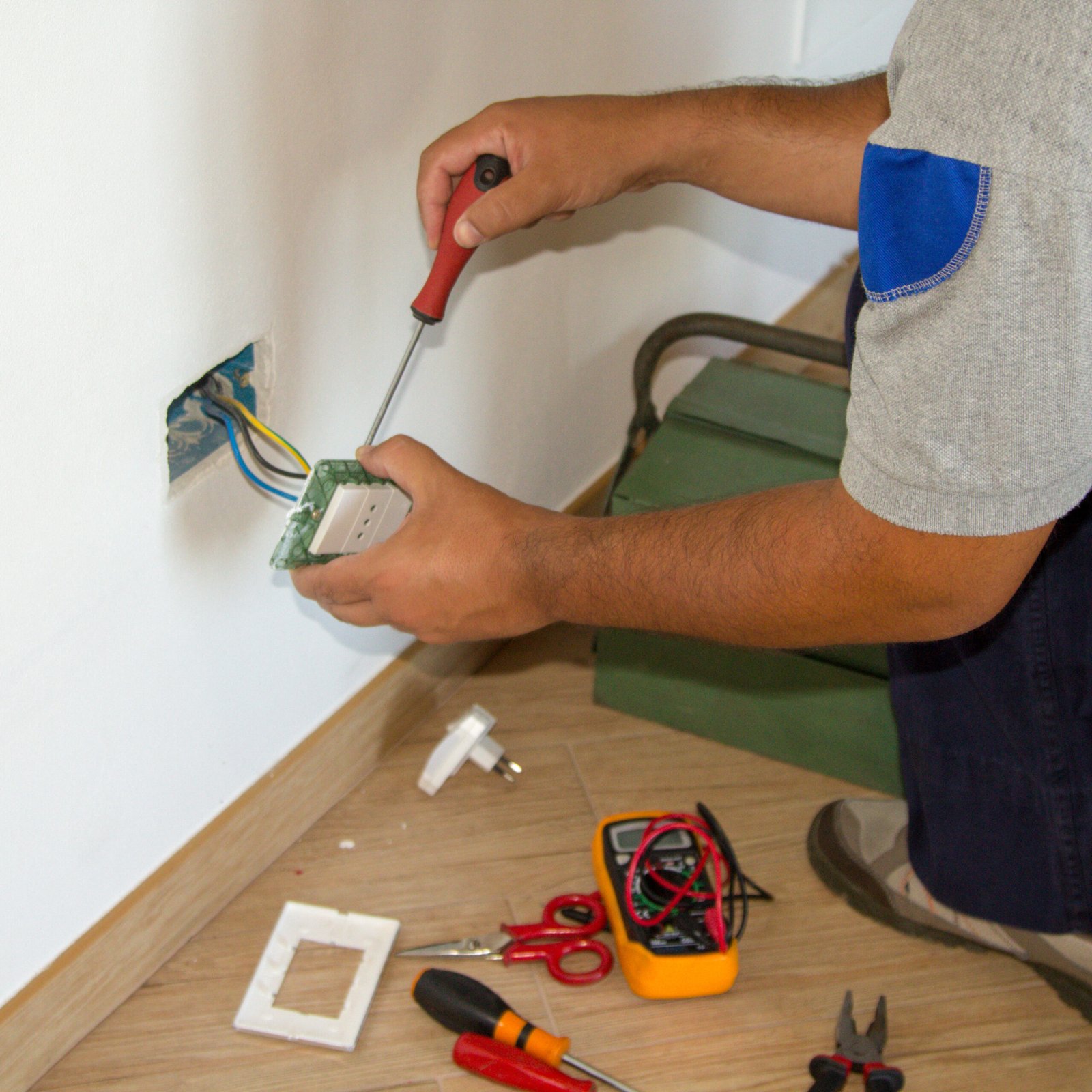 image-handyman-electrician-repairing-installing-home-electrical-outlet-diy-works
